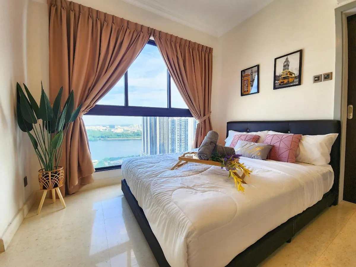 Loft Suite Seaview 2Br Jb Ciq 8Pax Johor Bahru 0*,