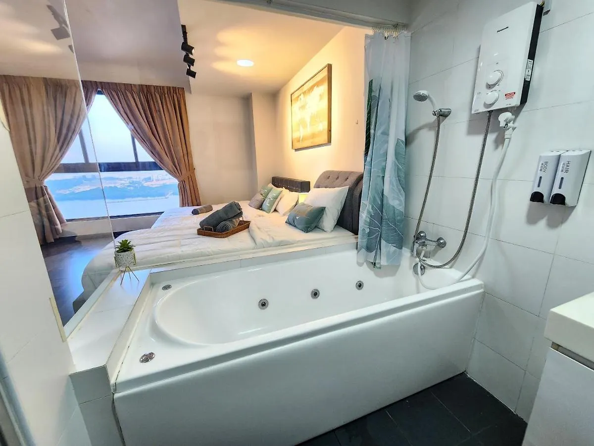 Loft Suite Seaview 2Br Jb Ciq 8Pax Johor Bahru Malaysia