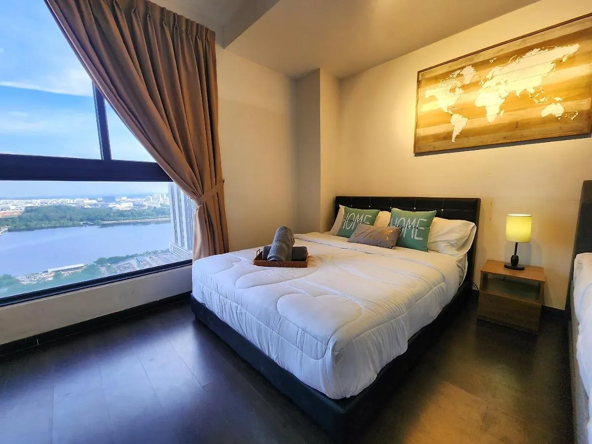 Loft Suite Seaview 2Br Jb Ciq 8Pax Johor Bahru