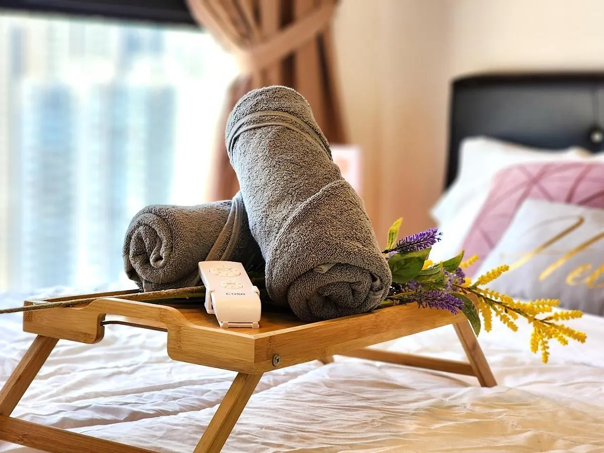 Loft Suite Seaview 2Br Jb Ciq 8Pax Johor Bahru Apartment